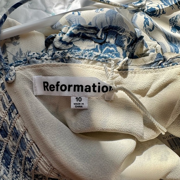 Reformation Marin Floral Minidress in Pompadour Size 12 - Picture 11 of 12